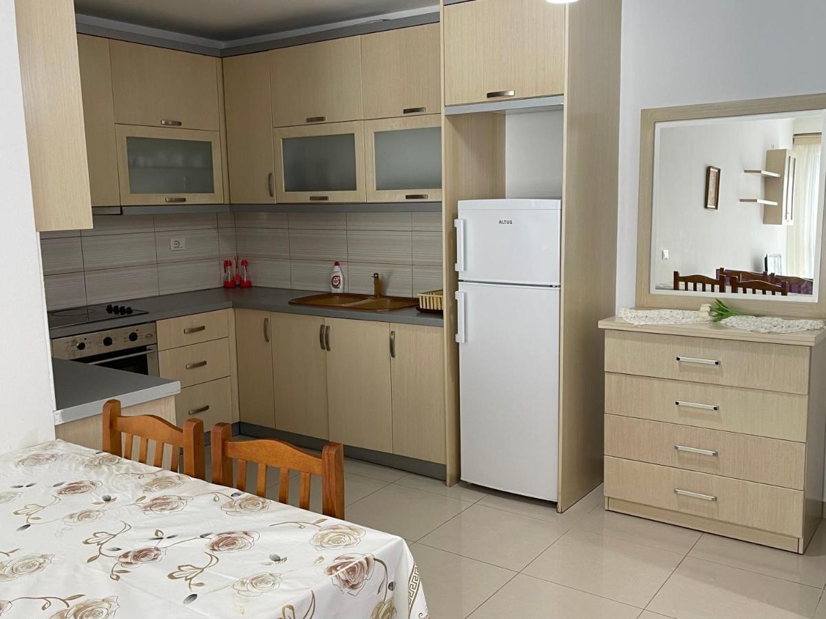 Wave Apartments Saranda Exterior foto